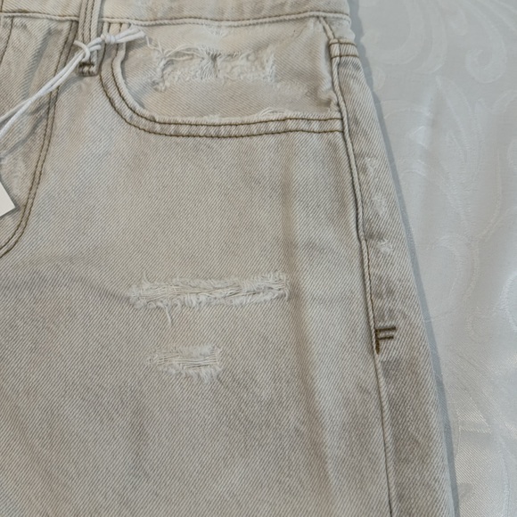 Frame Le Brigette High Waist Raw Hem Denim Shorts - Picture 8 of 16